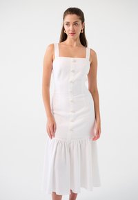 Платье футляр Платье футляр