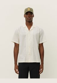 Рубашка с коротким рукавом Рубашка с коротким рукавом