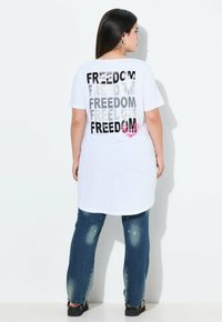 Длинная майка Длинная майка