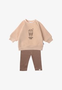 Леггинсы Леггинсы