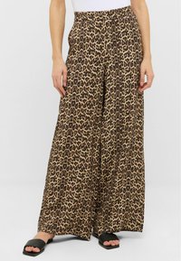 Брюки Брюки