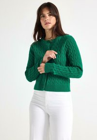 Кардиган Кардиган