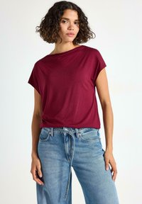 Футболка Футболка