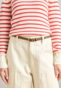 Ремень Ремень