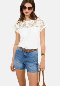 Блузка Блузка