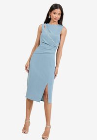 Платье футляр Платье футляр