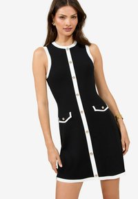 Вязаное платье Вязаное платье