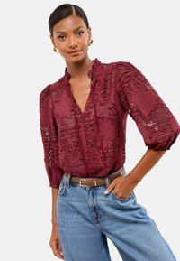 Блузка Блузка