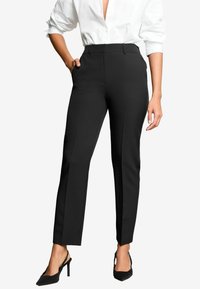 Узкие брюки Узкие брюки