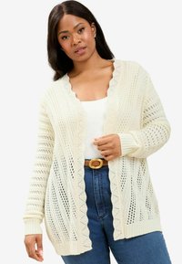 Вязаная кофта Вязаная кофта