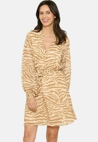 Блузка-платье Блузка-платье