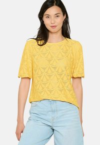 Футболка Футболка