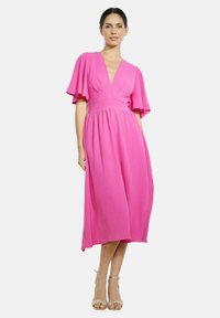 Летнее платье Летнее платье