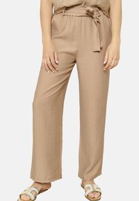 Широкие брюки Широкие брюки