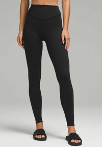 Спортивные штаны Спортивные штаны