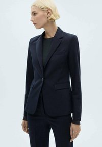 Блейзер Блейзер