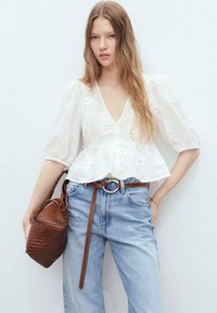 Блузка Блузка