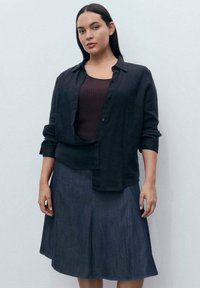 Джинсовая юбка Джинсовая юбка