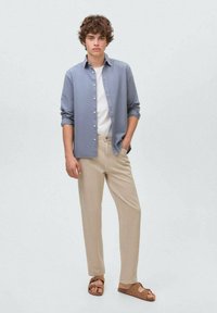 Джинсы Джинсы