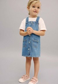 Платье Платье