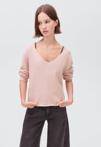 Пуловер Пуловер