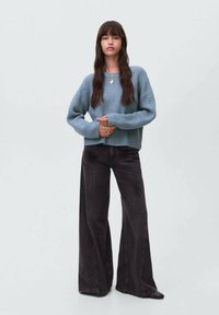 Пуловер Пуловер