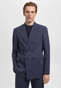 Пиджак Пиджак