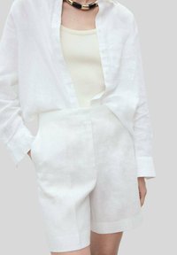 Шорты Шорты