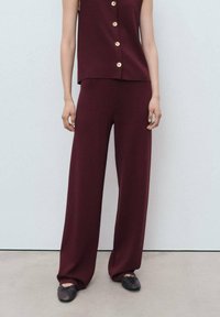 Прямые брюки Прямые брюки