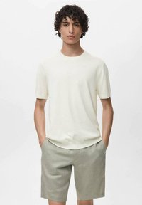 Футболка Футболка