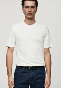 Футболка Футболка