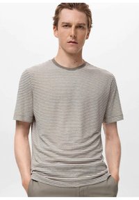 Футболка Футболка