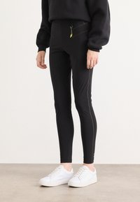 Леггинсы Леггинсы