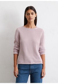 Пуловер Пуловер