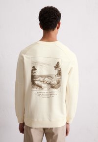 Толстовка Толстовка