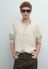 Рубашка Рубашка