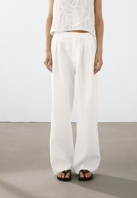 Широкие брюки Широкие брюки