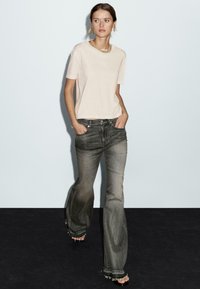 Футболка Футболка