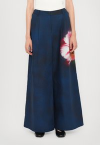 Брюки Брюки