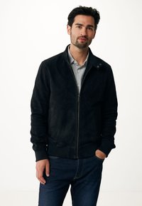 Кожаная куртка Кожаная куртка