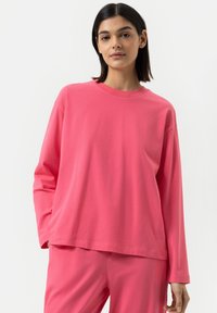 Лонгслив Лонгслив