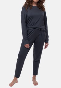 Пижама Пижама