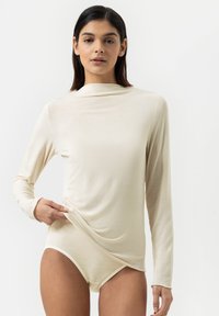 Лонгслив Лонгслив