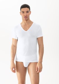 Футболка Футболка