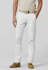 Чиносы Чиносы