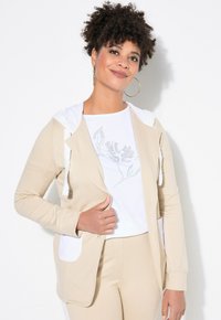 Кардиган Кардиган