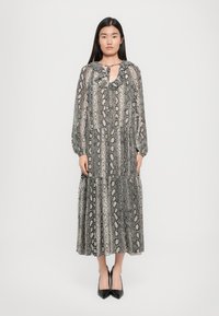 Длинное платье Длинное платье