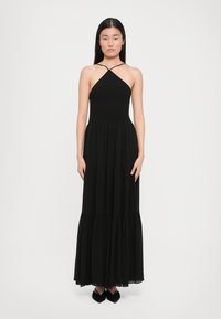 Длинное платье Длинное платье