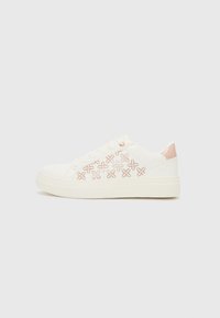 Сникерсы Сникерсы