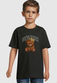 Футболка Футболка